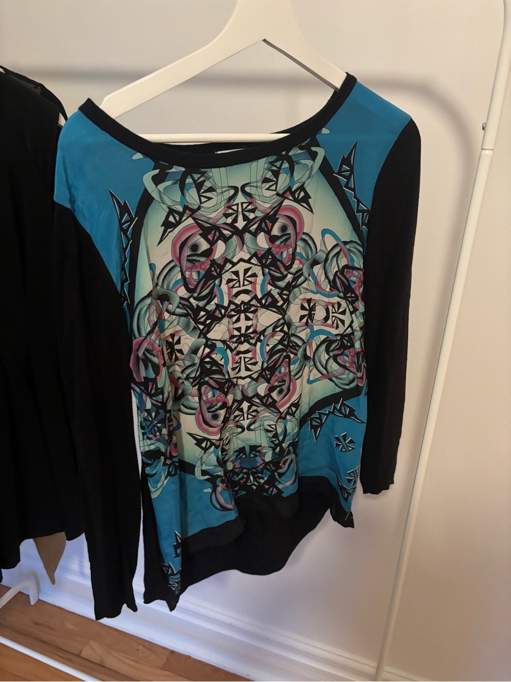 Sandro Multicolor Printed Long-Sleeve Top in Teal and Black